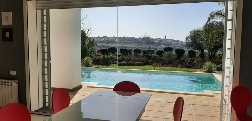 Villa à vendre Meknès avec piscine