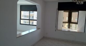 Appartement à louer Hay Riad 110 m² – 2 salons, garage